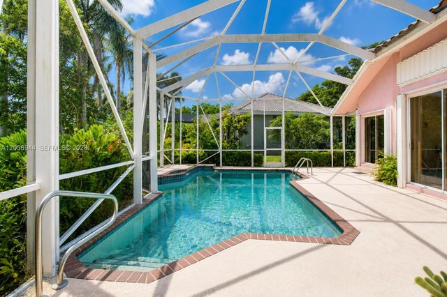 5111 NW 104th Ave, Coral Springs, FL 33076