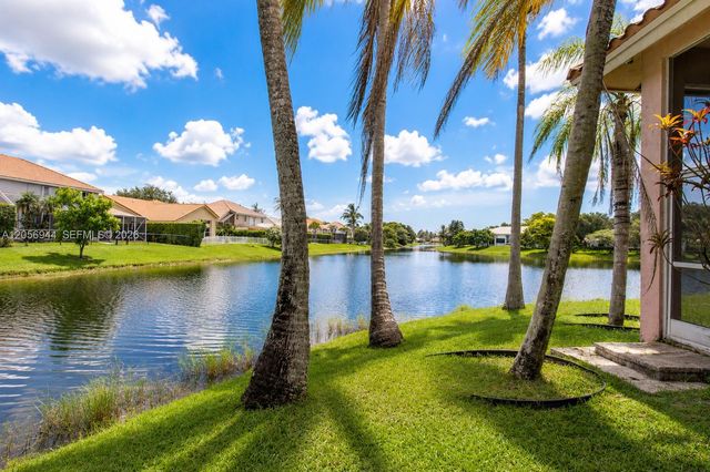 5111 NW 104th Ave, Coral Springs, FL 33076