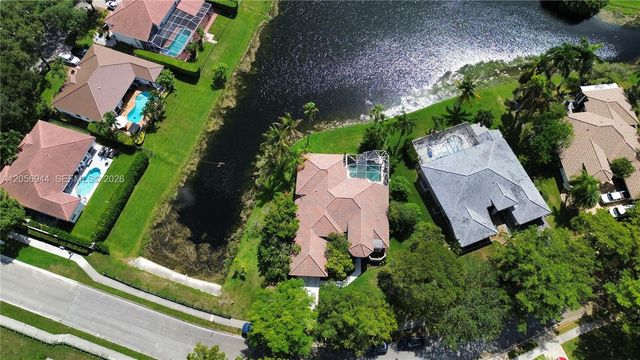 5111 NW 104th Ave, Coral Springs, FL 33076