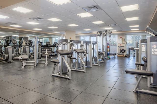 7117 Pelican Bay BLVD 1905, Naples, FL 34108