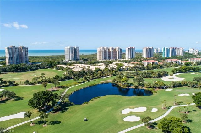 7117 Pelican Bay BLVD 1905, Naples, FL 34108