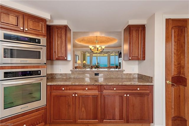 7117 Pelican Bay BLVD 1905, Naples, FL 34108
