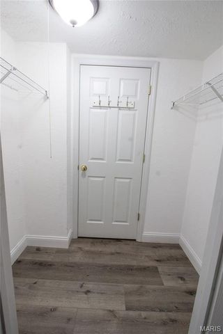 1968 Greenglen Drive 101, Kirkwood, MO 63122