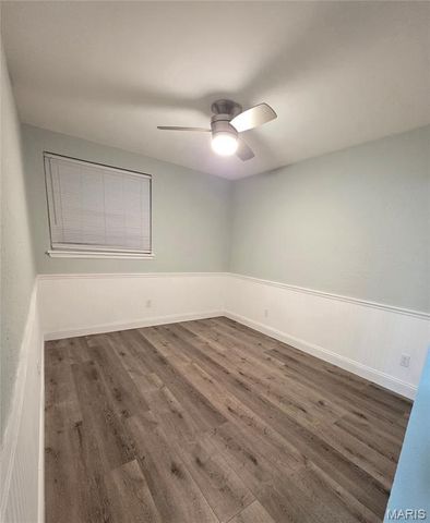 1968 Greenglen Drive 101, Kirkwood, MO 63122
