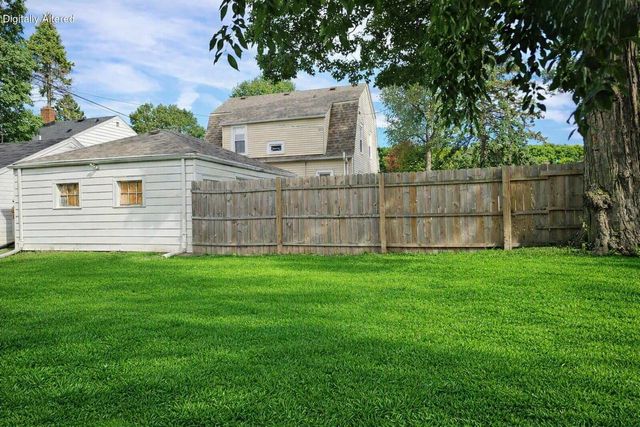 2357 S 80th STREET, West Allis, WI 53219