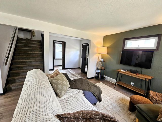 2357 S 80th STREET, West Allis, WI 53219