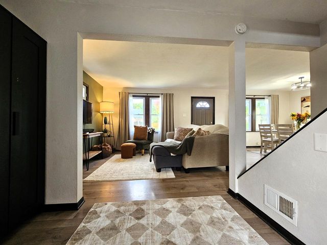 2357 S 80th STREET, West Allis, WI 53219