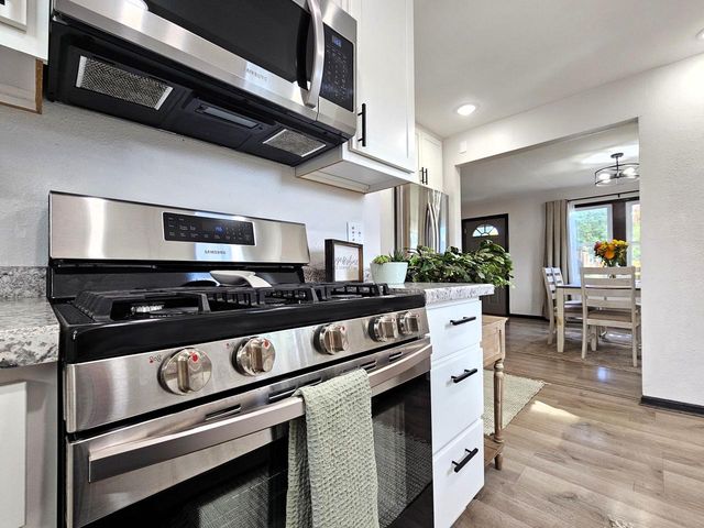 2357 S 80th STREET, West Allis, WI 53219