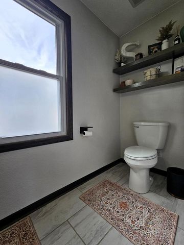 2357 S 80th STREET, West Allis, WI 53219