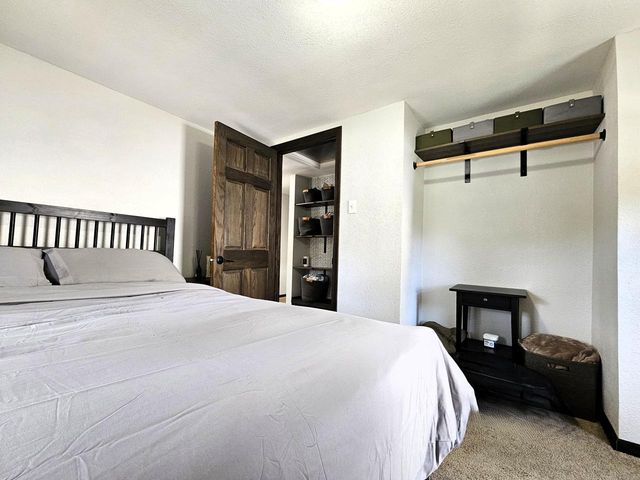 2357 S 80th STREET, West Allis, WI 53219