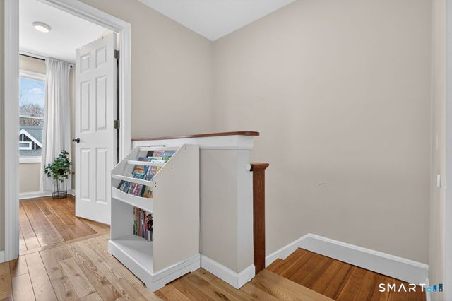 14 Warren Street, New London, CT 06320