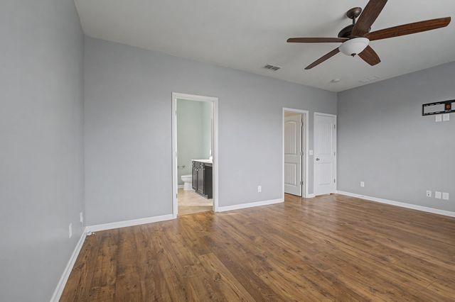 2060 Hickory Brook Dr, Hermitage, TN 37076