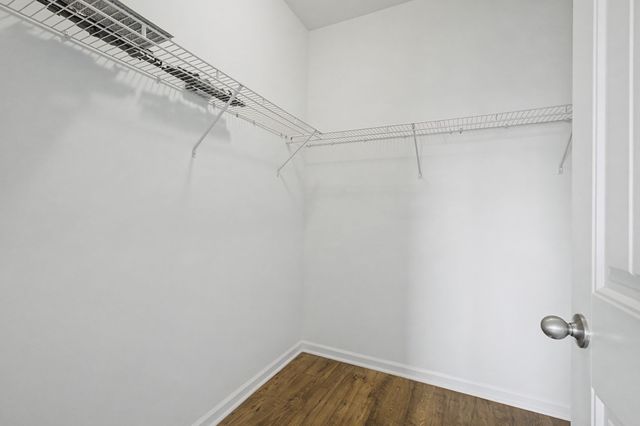 2060 Hickory Brook Dr, Hermitage, TN 37076