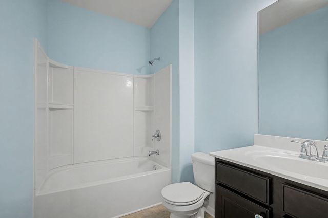 2060 Hickory Brook Dr, Hermitage, TN 37076