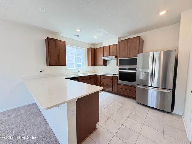 302 RAMBLING BROOK Trail, St. Johns, FL 32259