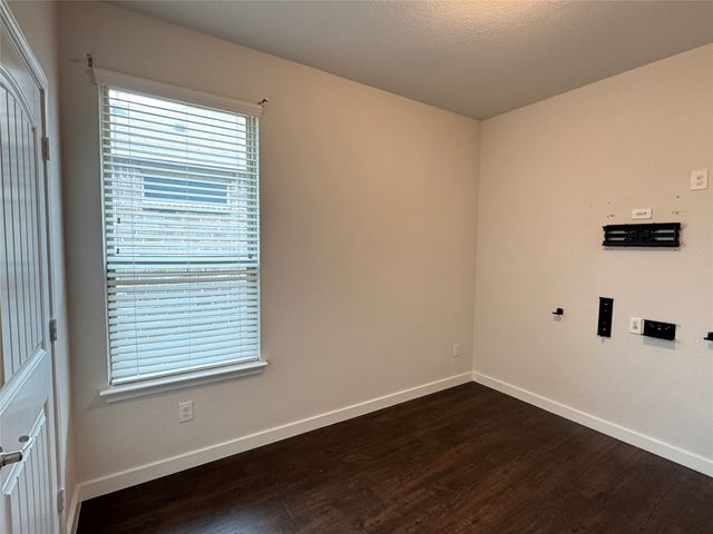1109 Pierz Drive, Fort Worth, TX 76177