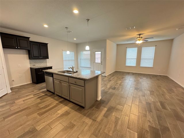 1109 Pierz Drive, Fort Worth, TX 76177