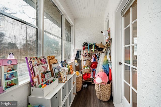 1122 MONTGOMERY AVE, Narberth, PA 19072