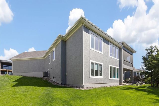 21303 W 94th Terrace, Lenexa, KS 66220