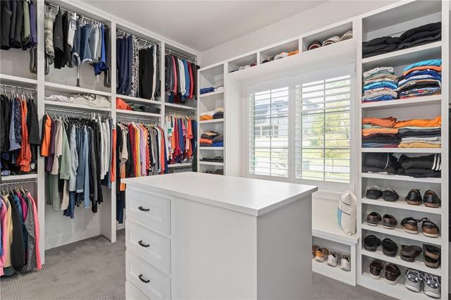 21303 W 94th Terrace, Lenexa, KS 66220