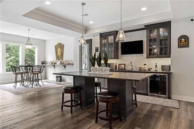 21303 W 94th Terrace, Lenexa, KS 66220