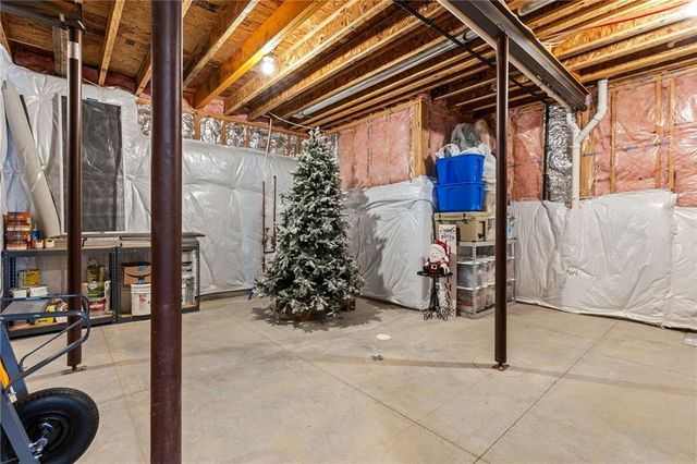 21303 W 94th Terrace, Lenexa, KS 66220