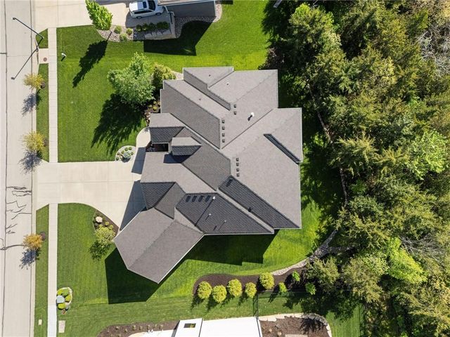 21303 W 94th Terrace, Lenexa, KS 66220