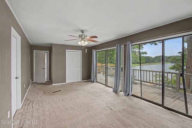 1150 S Thunderbird Drive, Hernando, MS 38632