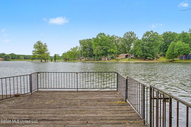 1150 S Thunderbird Drive, Hernando, MS 38632