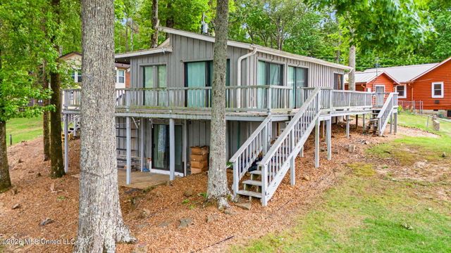 1150 S Thunderbird Drive, Hernando, MS 38632