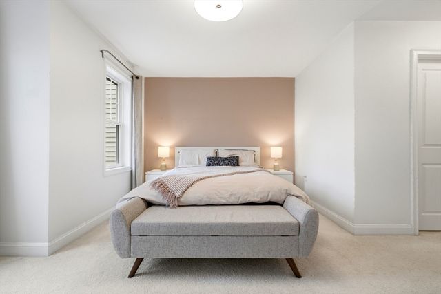 30 Webster St 3, Needham, MA 02494