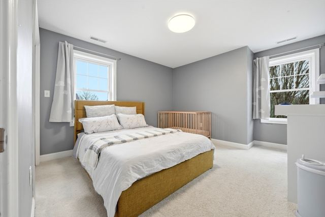 30 Webster St 3, Needham, MA 02494