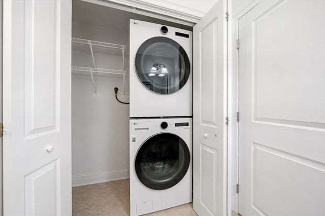 30 Webster St 3, Needham, MA 02494