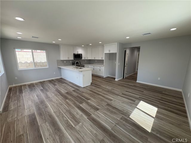 3767 Noll Drive B, Palmdale, CA 93550