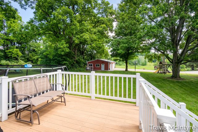 8022 Kraft Avenue SE, Caledonia, MI 49316