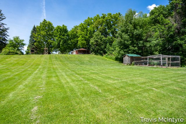 8022 Kraft Avenue SE, Caledonia, MI 49316