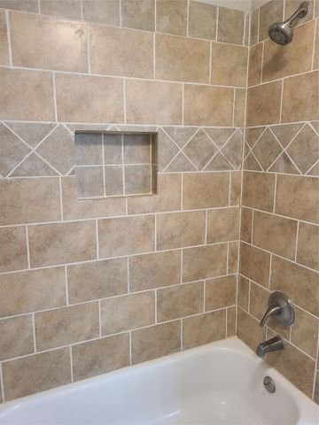102C Lakeview Terrace, Montgomery, TX 77356