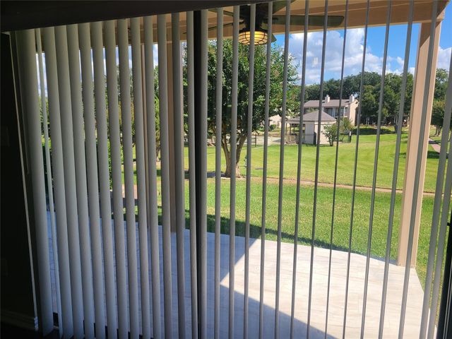 102C Lakeview Terrace, Montgomery, TX 77356
