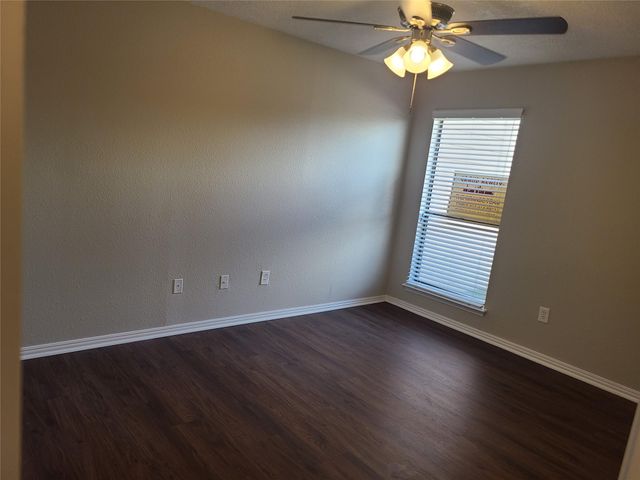 102C Lakeview Terrace, Montgomery, TX 77356