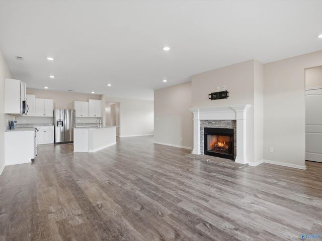 108 Creek Ridge Drive, Meridianville, AL 35759