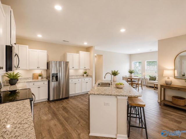 108 Creek Ridge Drive, Meridianville, AL 35759