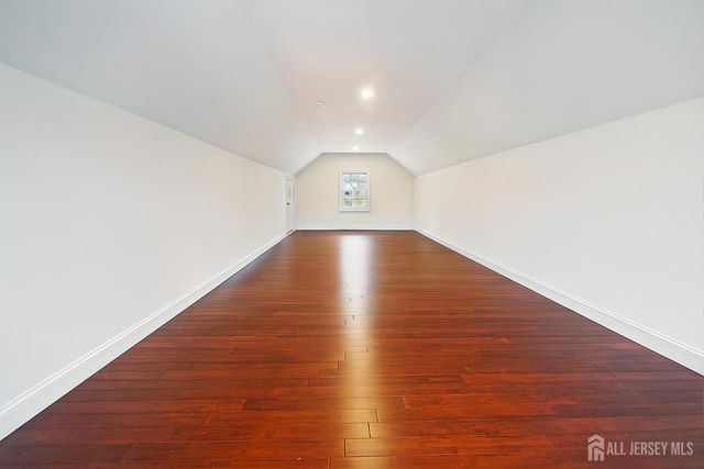 1121 N Washington Avenue N 23, Green Brook, NJ 08812