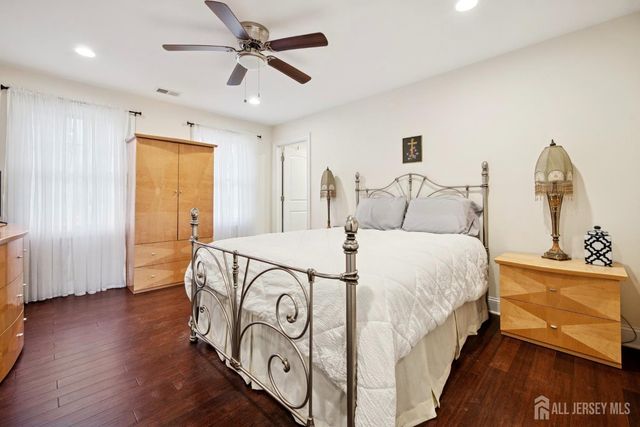 1121 N Washington Avenue N 23, Green Brook, NJ 08812