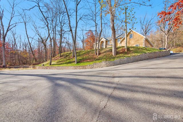 1121 N Washington Avenue N 23, Green Brook, NJ 08812