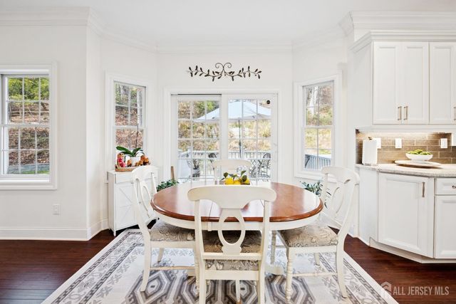 1121 N Washington Avenue N 23, Green Brook, NJ 08812
