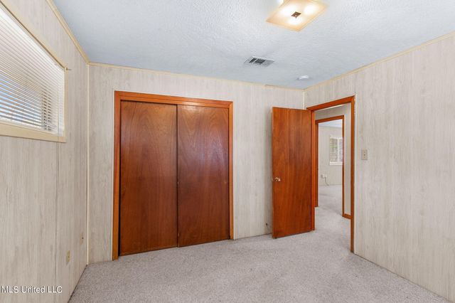 219 E Jackson Street, Ridgeland, MS 39157