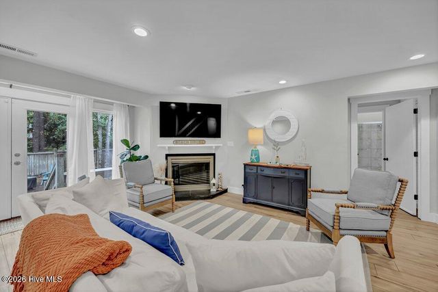 818 Indigo Village Court, Southport, NC 28461