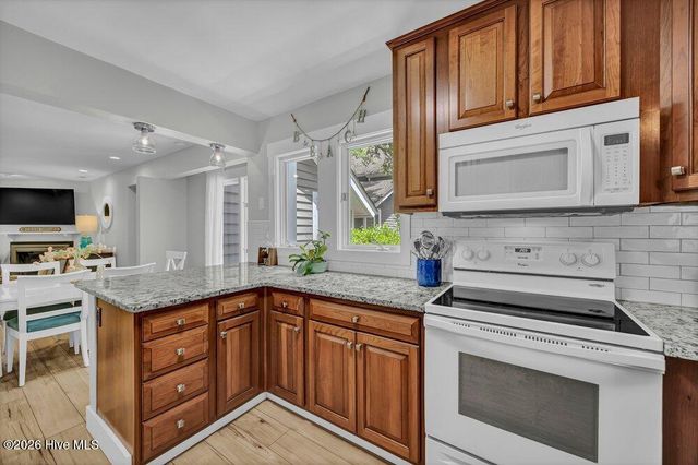 818 Indigo Village Court, Southport, NC 28461