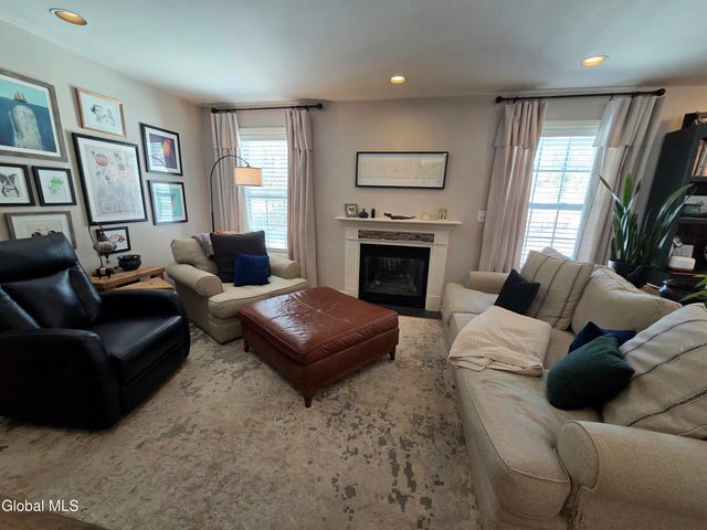 128 Abbey Road, Poestenkill, NY 12140