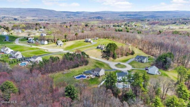 128 Abbey Road, Poestenkill, NY 12140